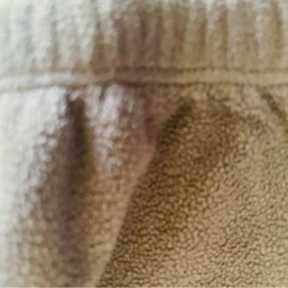 Baby Clothes - Picture 6 of 7